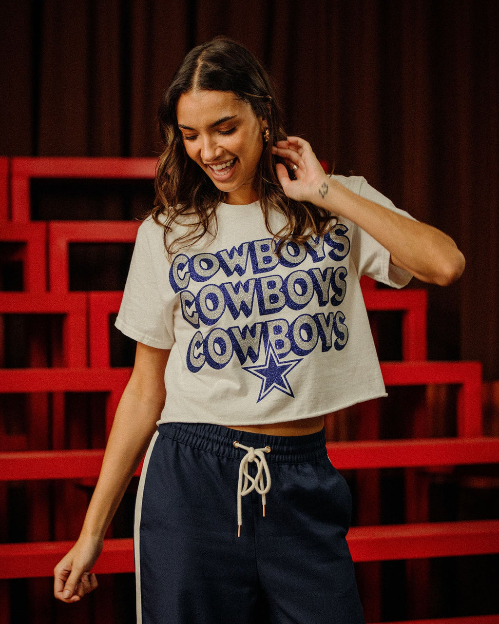 Women's Dallas Cowboys Repeat Glitter Flea Market Crop Tee product image 2