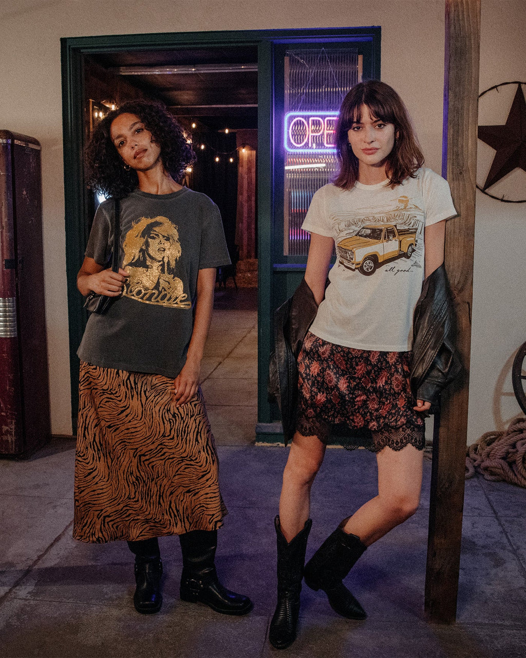Women's Blondie Gold Glitter Vintage Tee product image 2