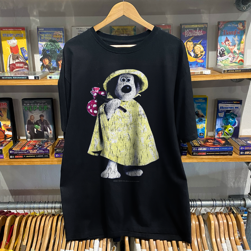 Rare 1989 'Wallace And Gromit' Raincoat Black T-Shirt product image 1