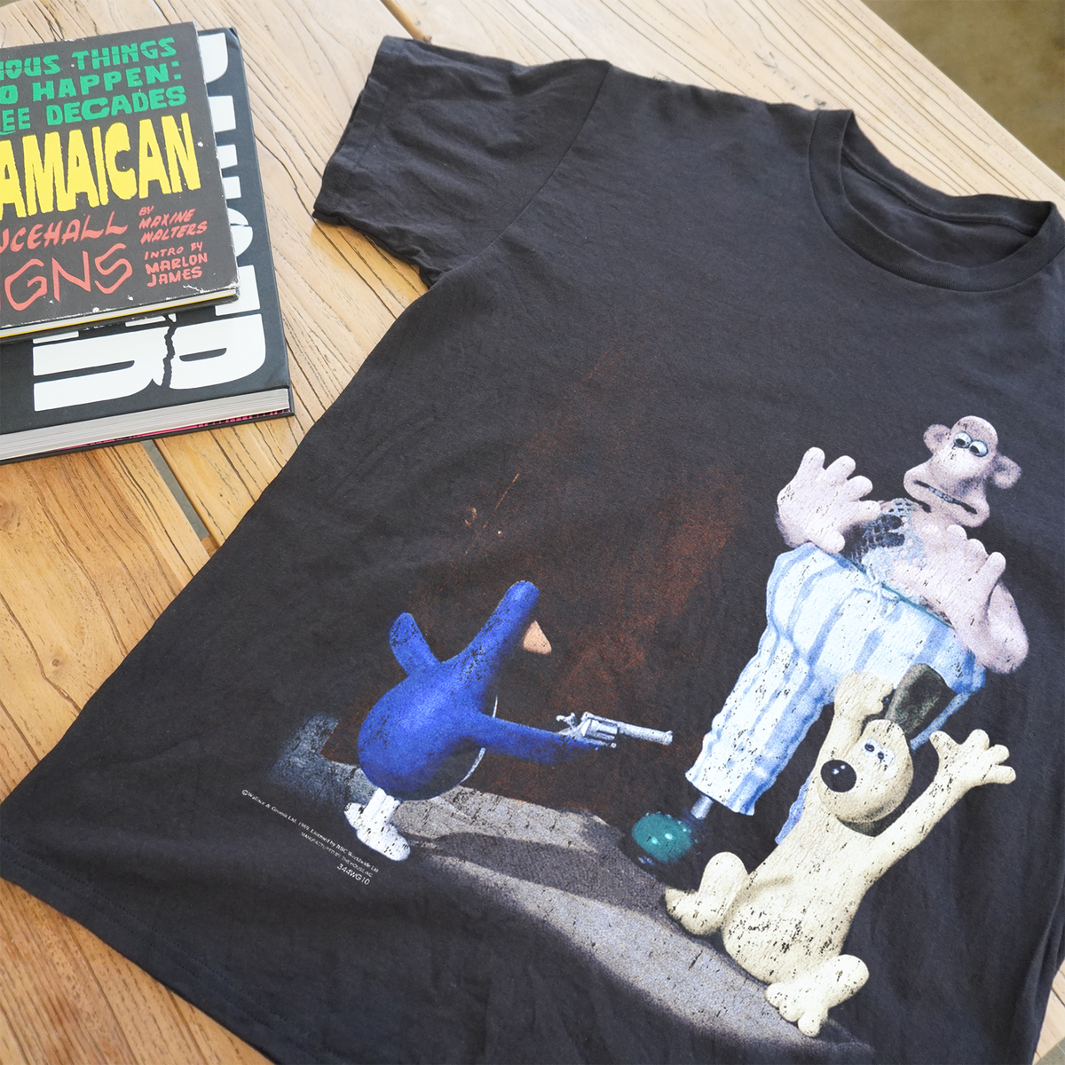 Rare 1989 'Wallace And Gromit' Penguin Black T-Shirt product image 1