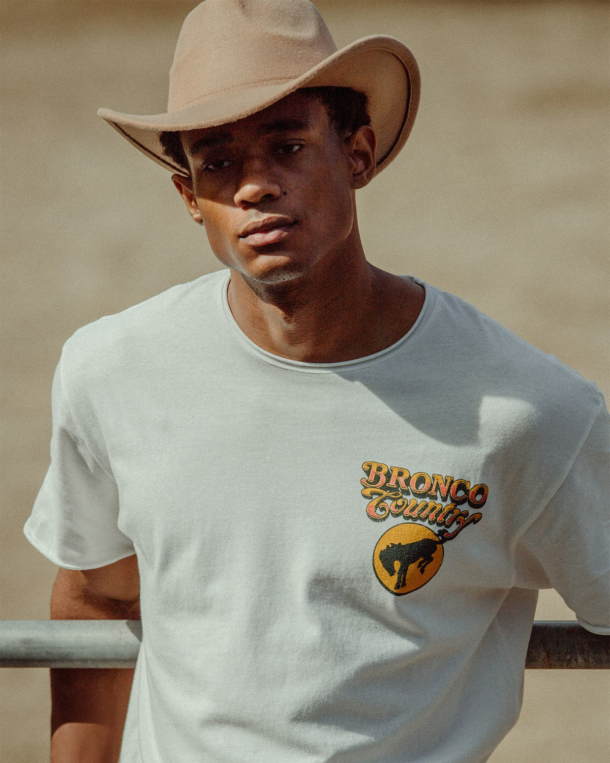 Ford Bronco Country Biggie Tee product image 3