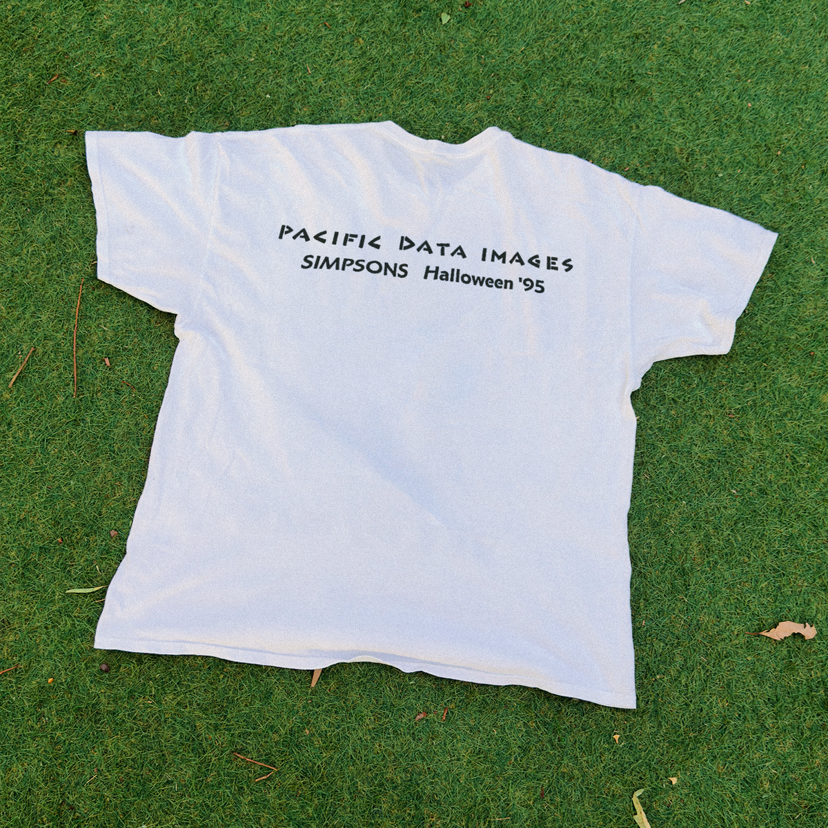 Homer 'Pacific Data Images' 3D Treehouse White Washed Tee product image 3